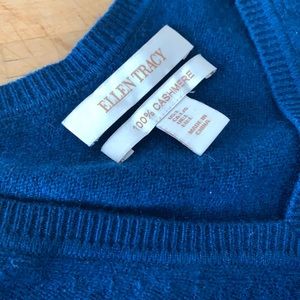 100% cashmere Ellen Tracy teal sweater